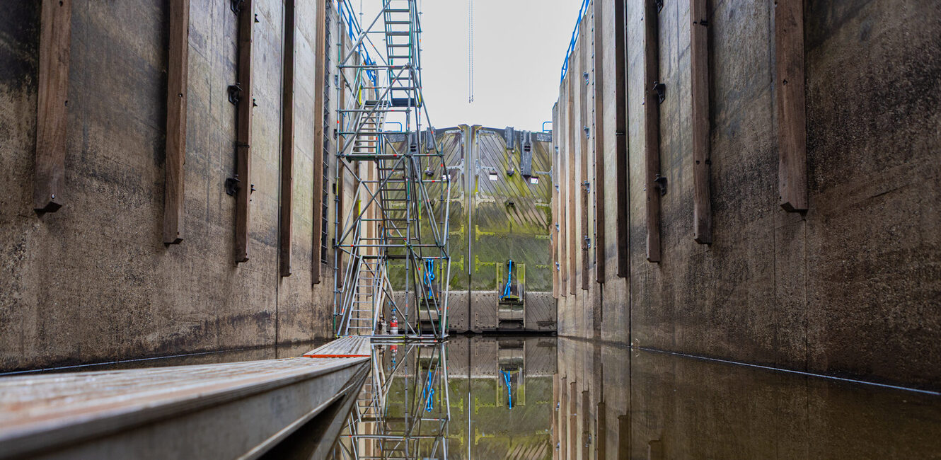 3573_De_Klerk_sluisdeuren_WEB