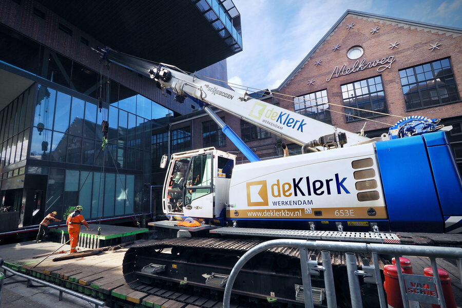 DKLRK-HKKRS-LBGADAM-008